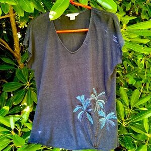 Tommy Bahama loose fitting, cool summer top